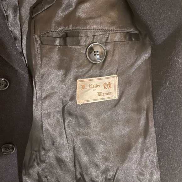 Beautiful Vintage Men’s Wool Coat - Medium - Picture 2 of 3